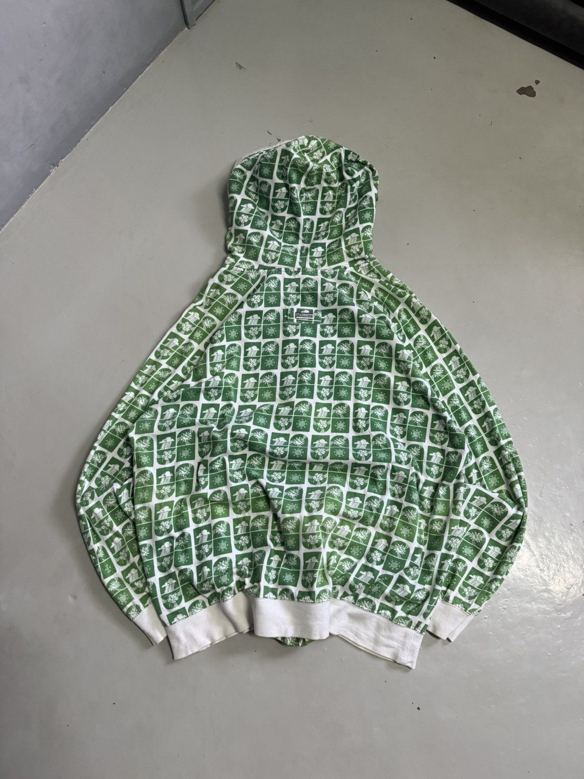 LRG LRG Ovp 00s y2k zip up hoodie Size US L / EU 52-54 / 3 - 2 Thumbnail