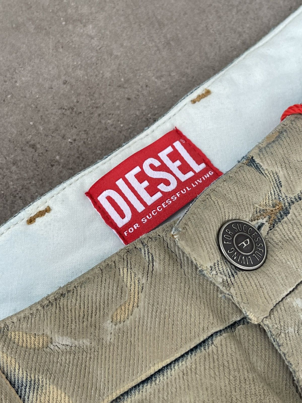 Diesel !DS! SS24 Diesel D-Chino-Work Rubber Trousers Size US 32 / EU 48 - 14 Thumbnail