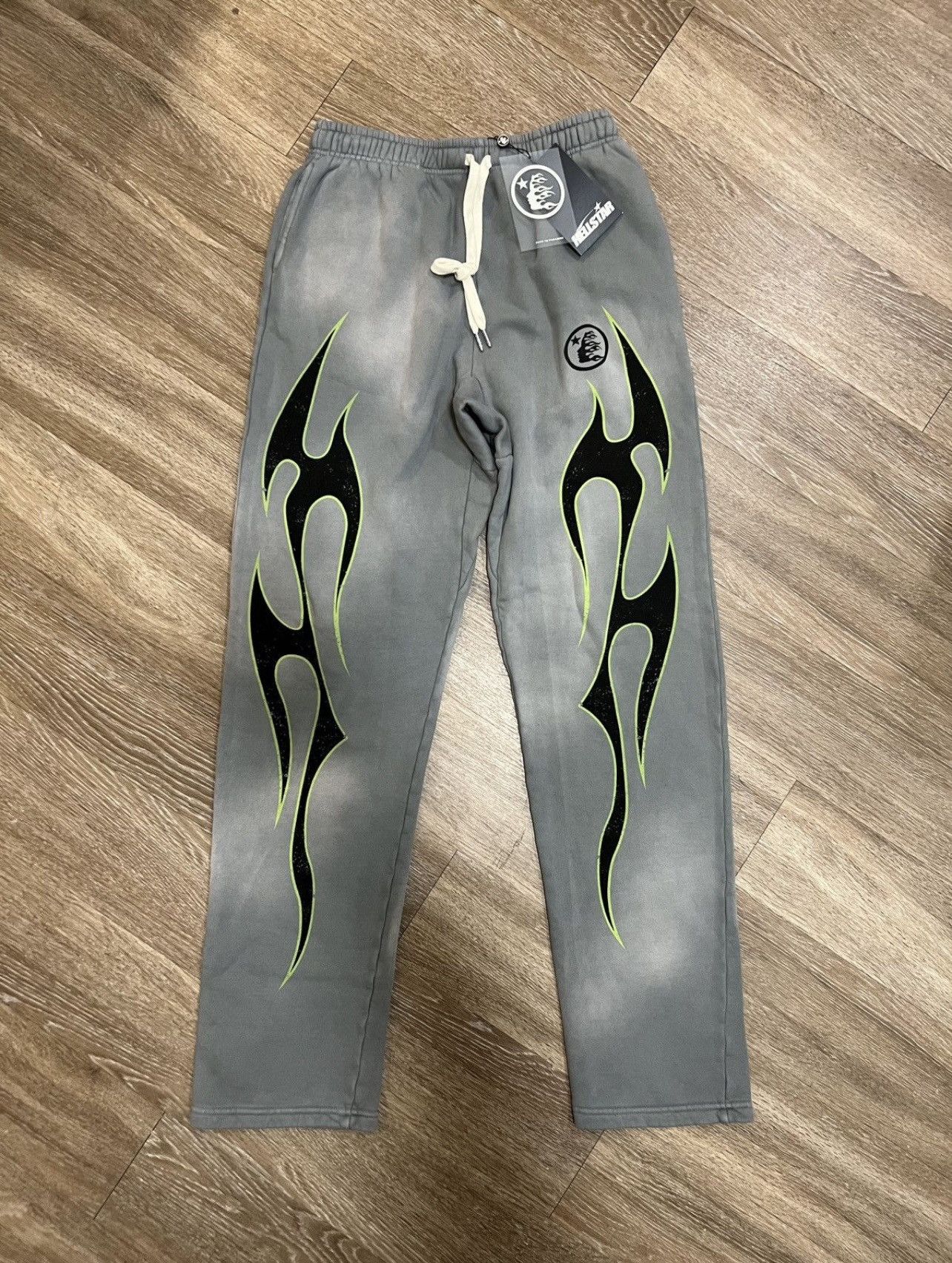 HELLSTAR Hellstar Future Flame Sweatpants Grey/Green Size US 34 / EU 50 - 1 Thumbnail