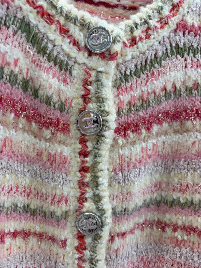 Chanel Chanel Pink and white striped strawberry cake colour-match Size XXS / US 00 / IT 34 - 3 Thumbnail