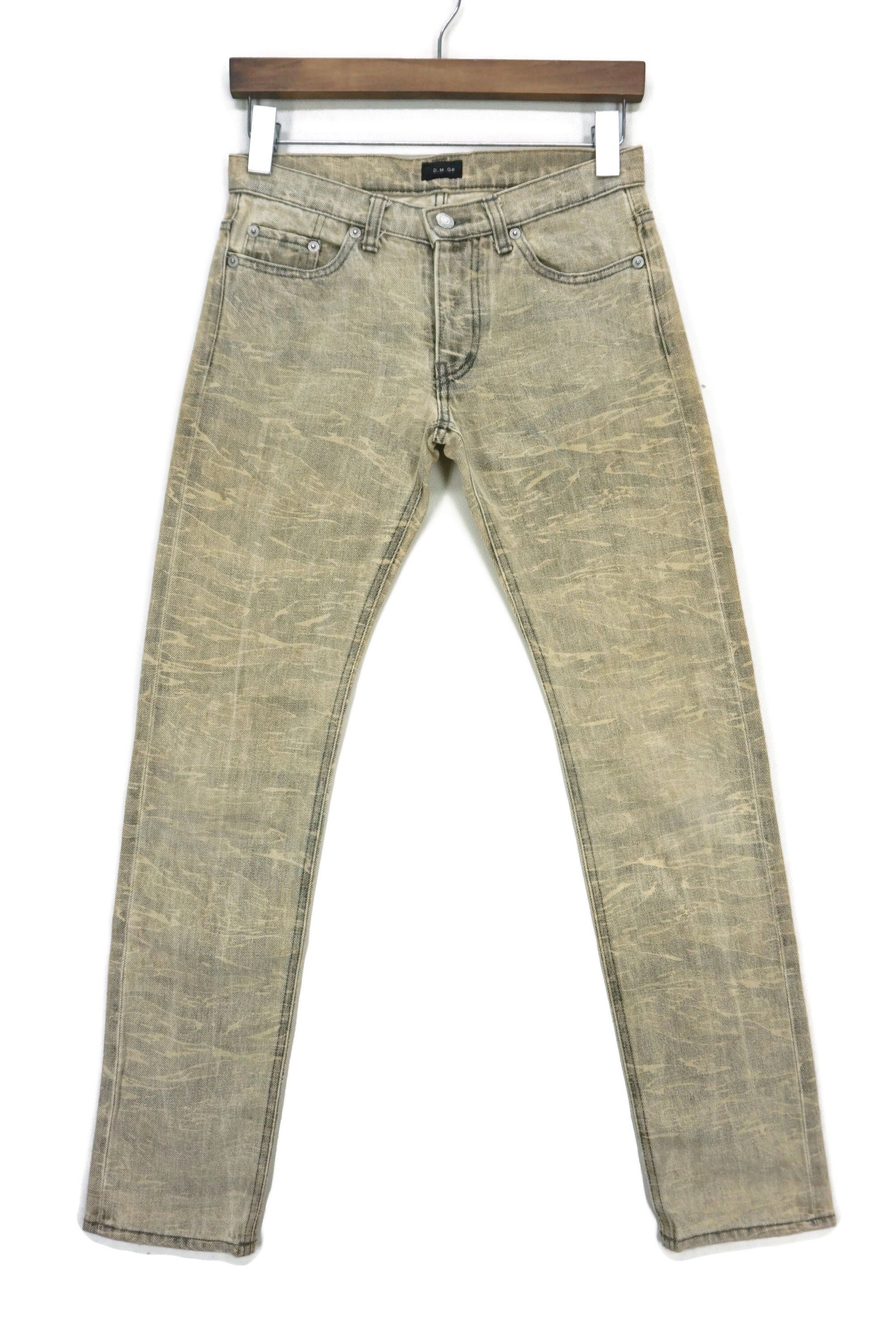 image of Military x Vintage Low Rise Skinny Jeans Domingo Dmg Distressed Camo Tapered in Beige (Size 28)
