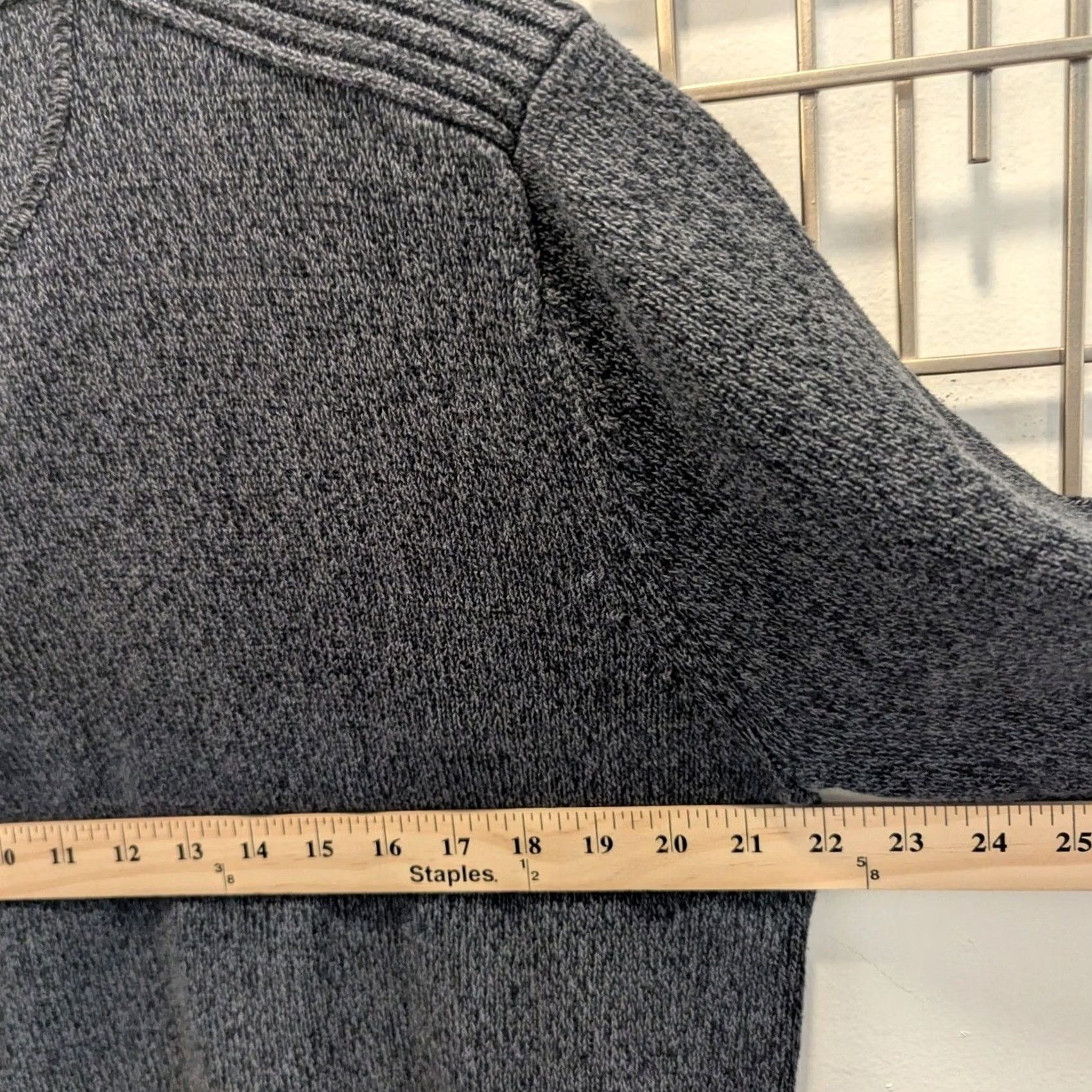 Dockers Dockers Mens 1/4 Zip Mock Neck Sweater L Dark Gray 100% Cotton Pullover Knit Casual Mens Regular Short sleeve? Size US L / EU 52-54 / 3 - 7 Thumbnail