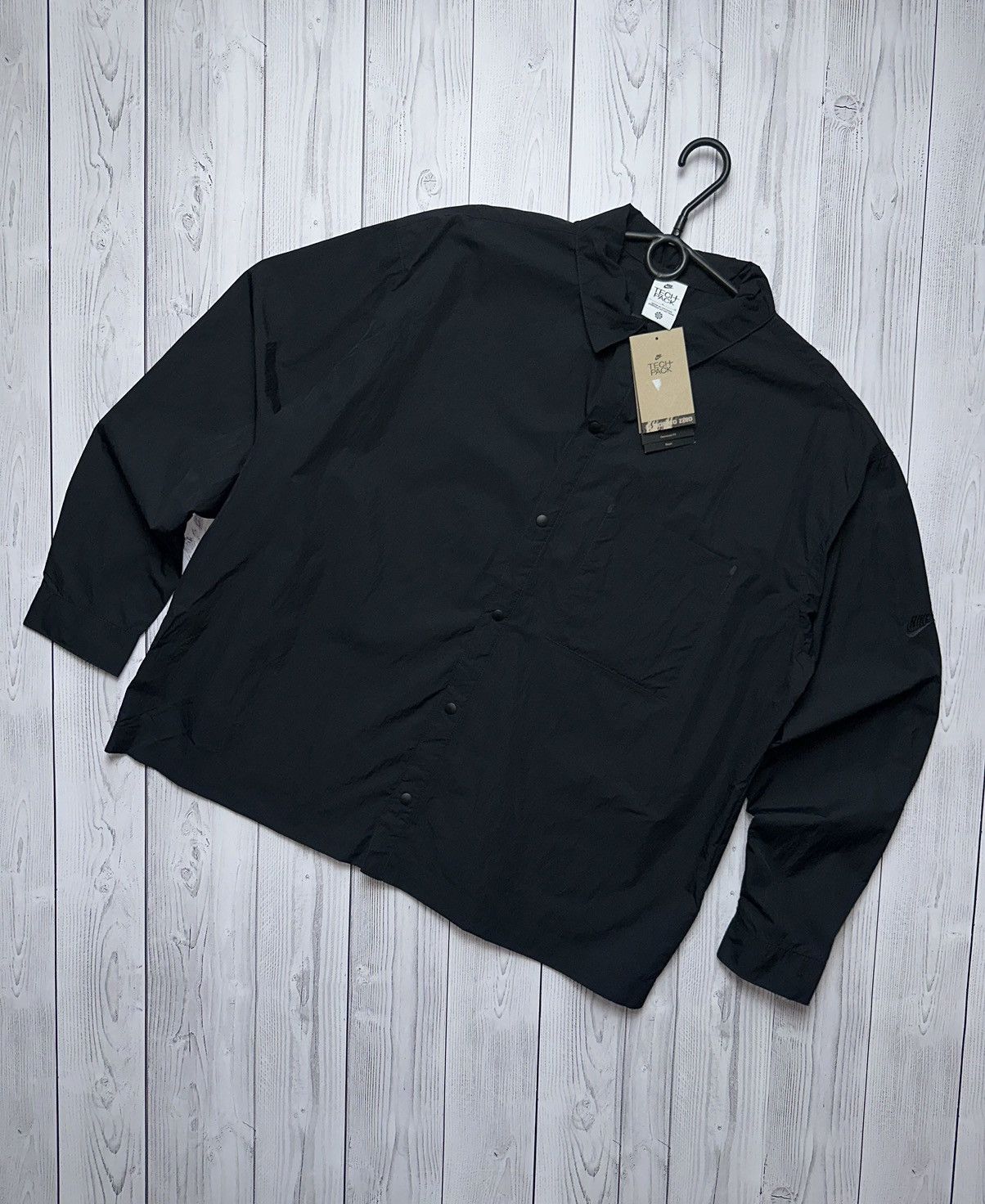 Nike Nike tech pack shirt overshirt size M,L,XL drill rare Size US L / EU 52-54 / 3 - 1 Thumbnail