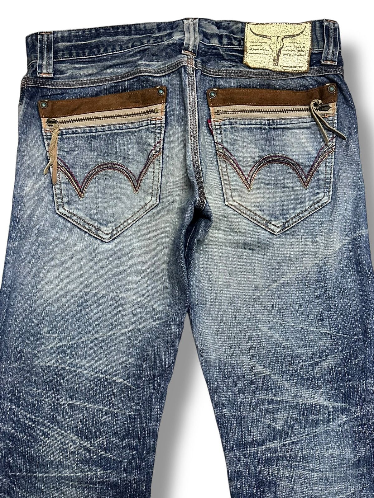 Edwin Vintage Edwin Bluetrip Leather Tag Wideleg Style Faded Wash Size US 33 - 5 Thumbnail