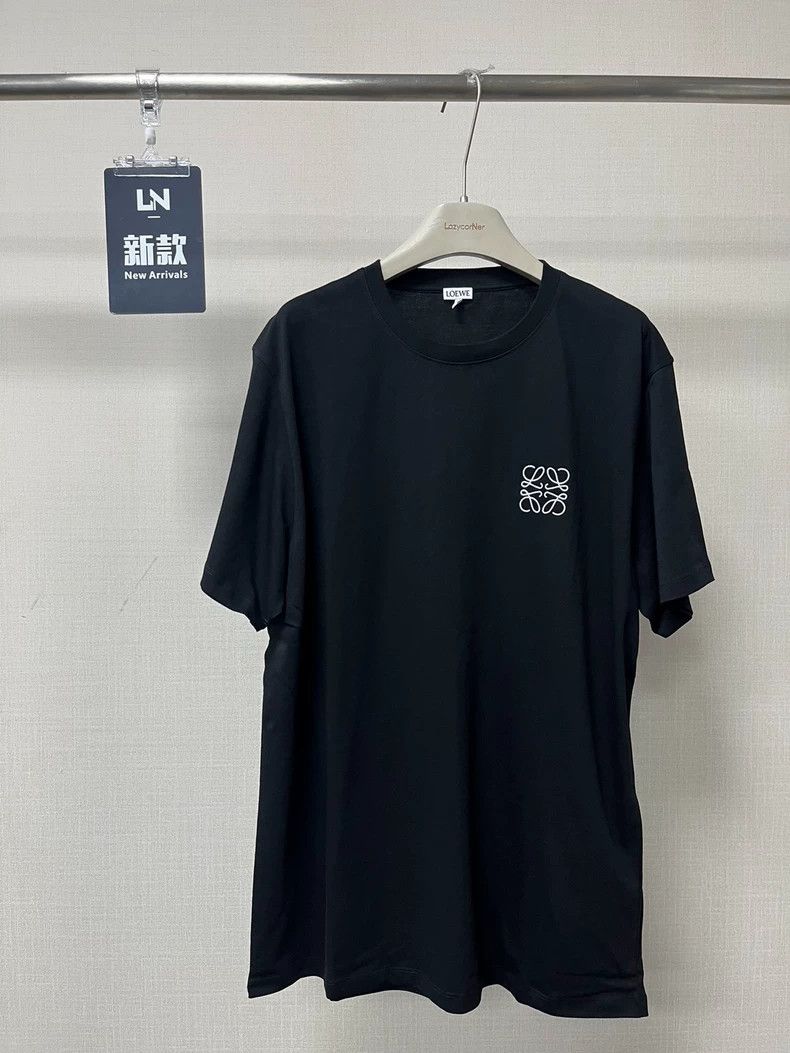 Loewe LOEWE Classic embroidered Logo short sleeves Size US S / EU 44-46 / 1 - 1 Thumbnail