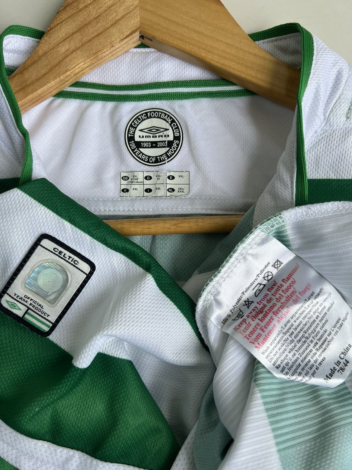 Umbro Celtic 2003/04 Home Jersey (XXL) Size US XXL / EU 58 / 5 - 4 Thumbnail