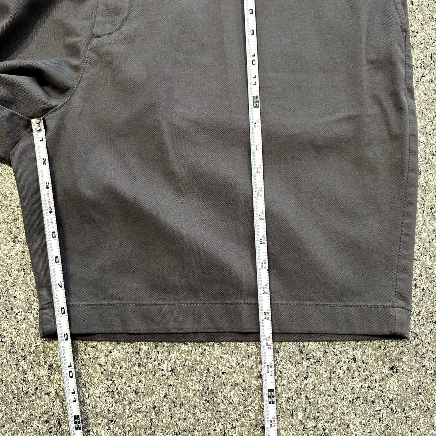 Roundtree & Yorke Roundtree & Yorke Shorts Mens 48 Big & Tall Grey Flat Front 9” Stretch Casual Size US 32 / EU 48 - 7 Thumbnail