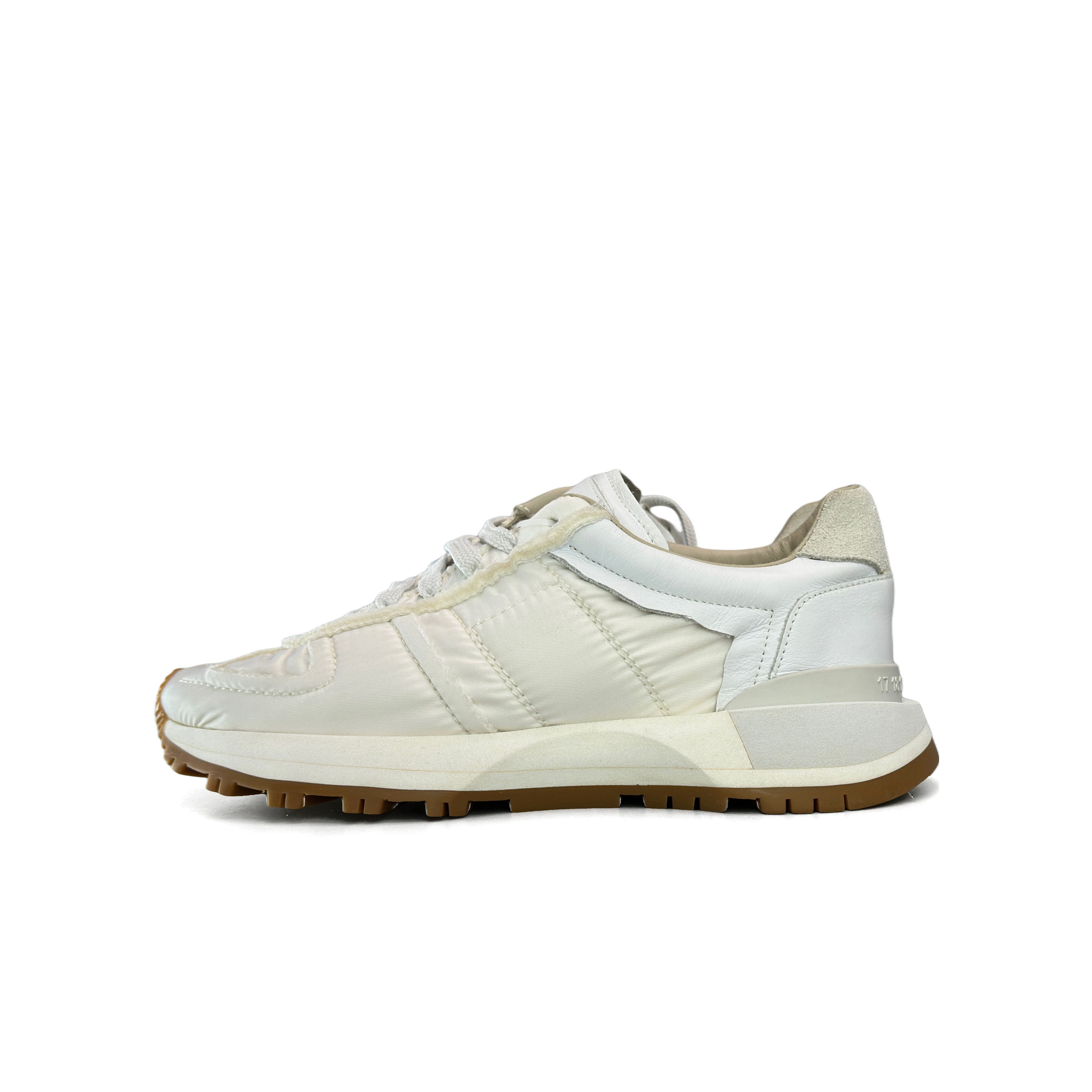 Maison Margiela Maison Margiela Ivory Runner Sneakers Size 36 Size US 6 / IT 36 - 1 Thumbnail