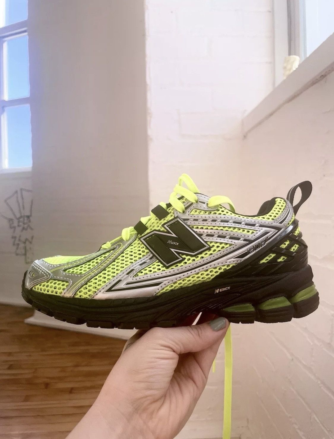 New Balance New Balance 1906R Volt / Black Sneakers SOLD OUT size Size US 6.5 / IT 36.5 - 3 Thumbnail