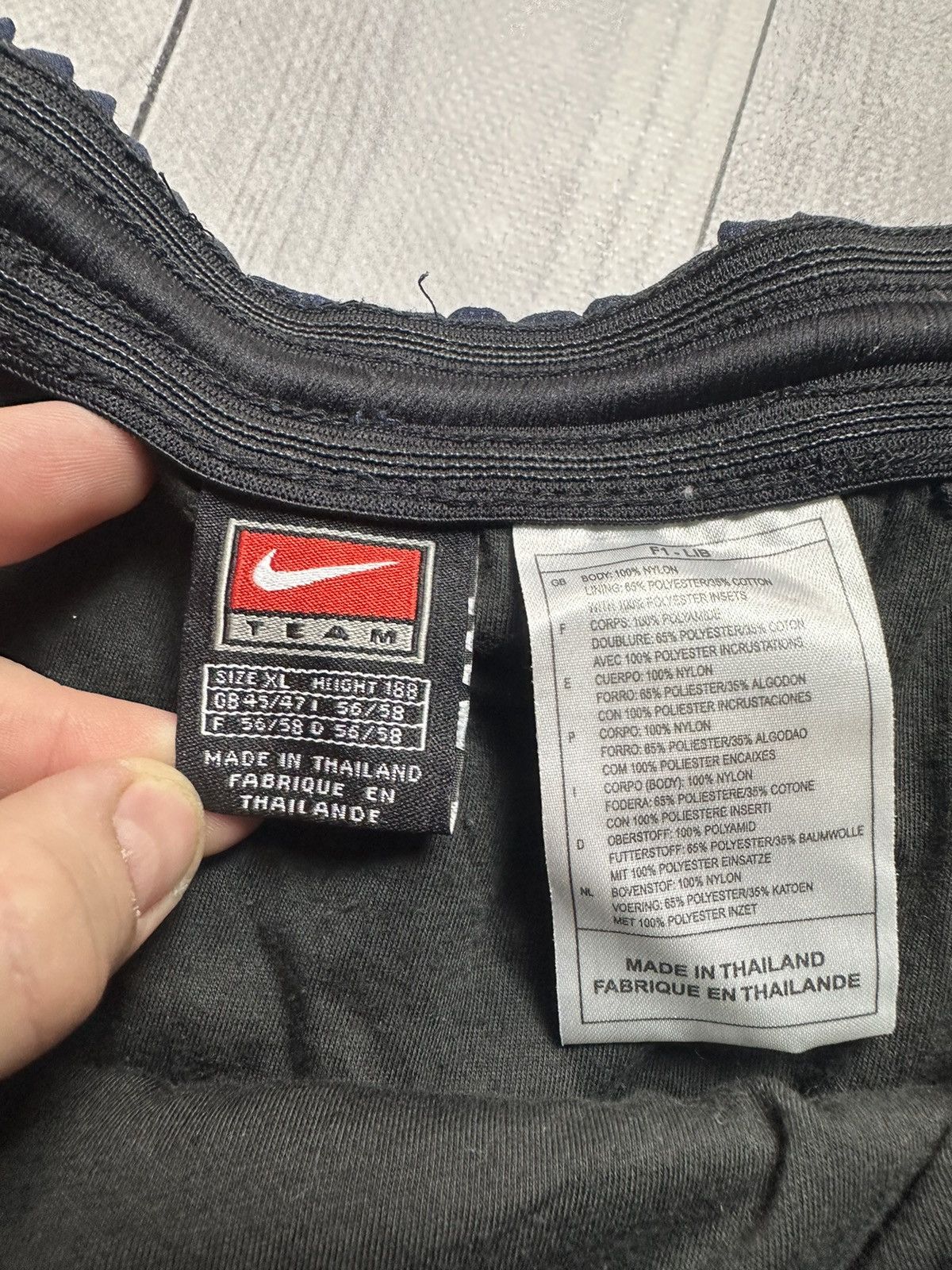 Nike × Vintage Vintage Nike shorts total 90 logo size XL Size US 36 / EU 52 - 4 Thumbnail
