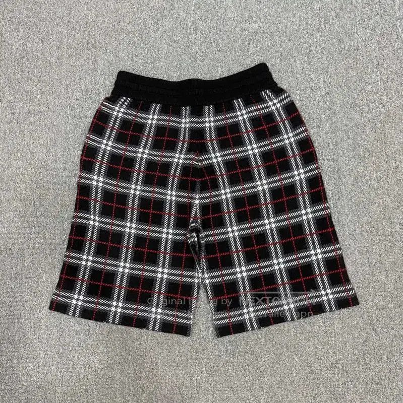 Burberry Burberry Men's Multi-Color Polyester Shorts. Size US 32 / EU 48 - 2 Thumbnail