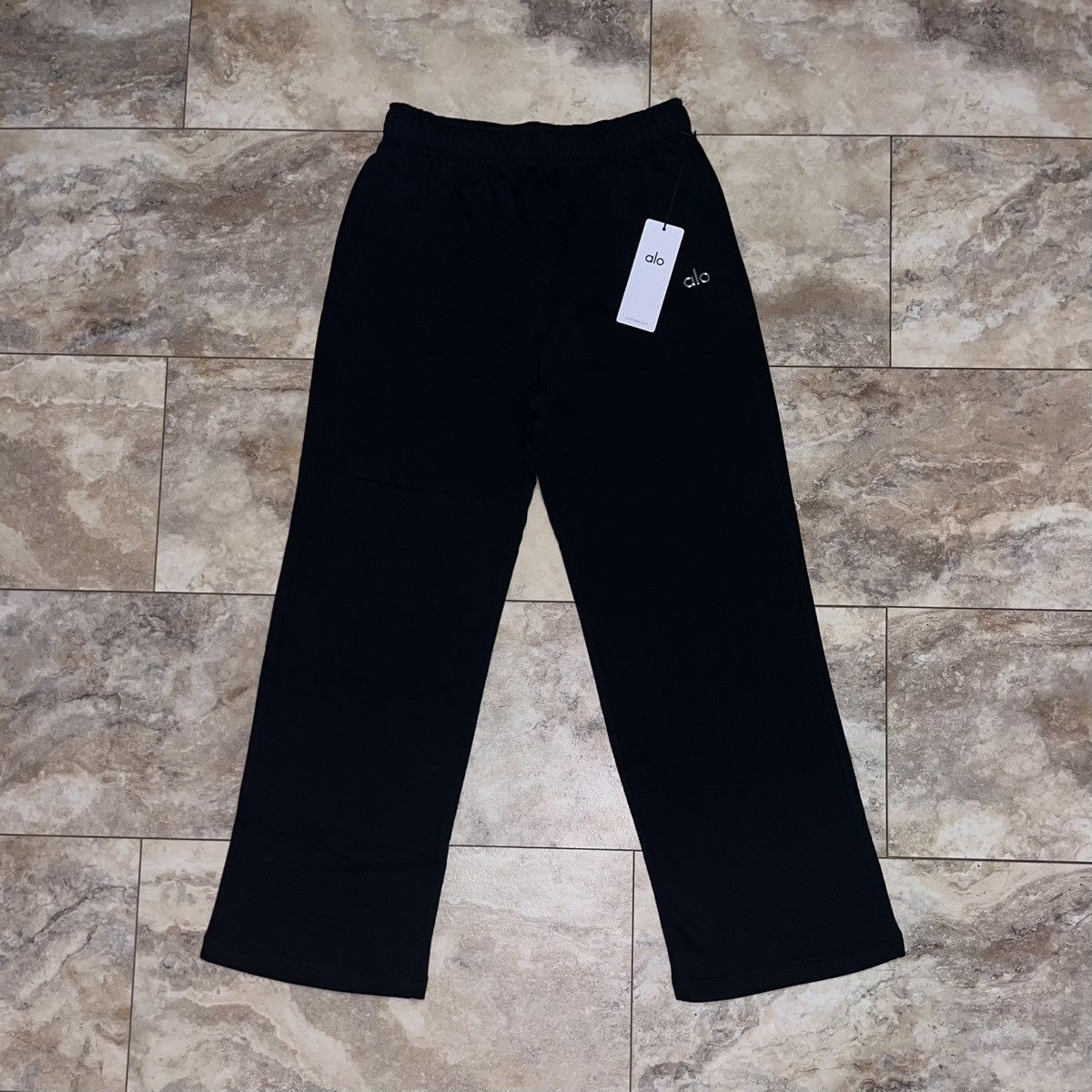 Alo Yoga Accolade Straight Leg Sweatpants Black Size Large