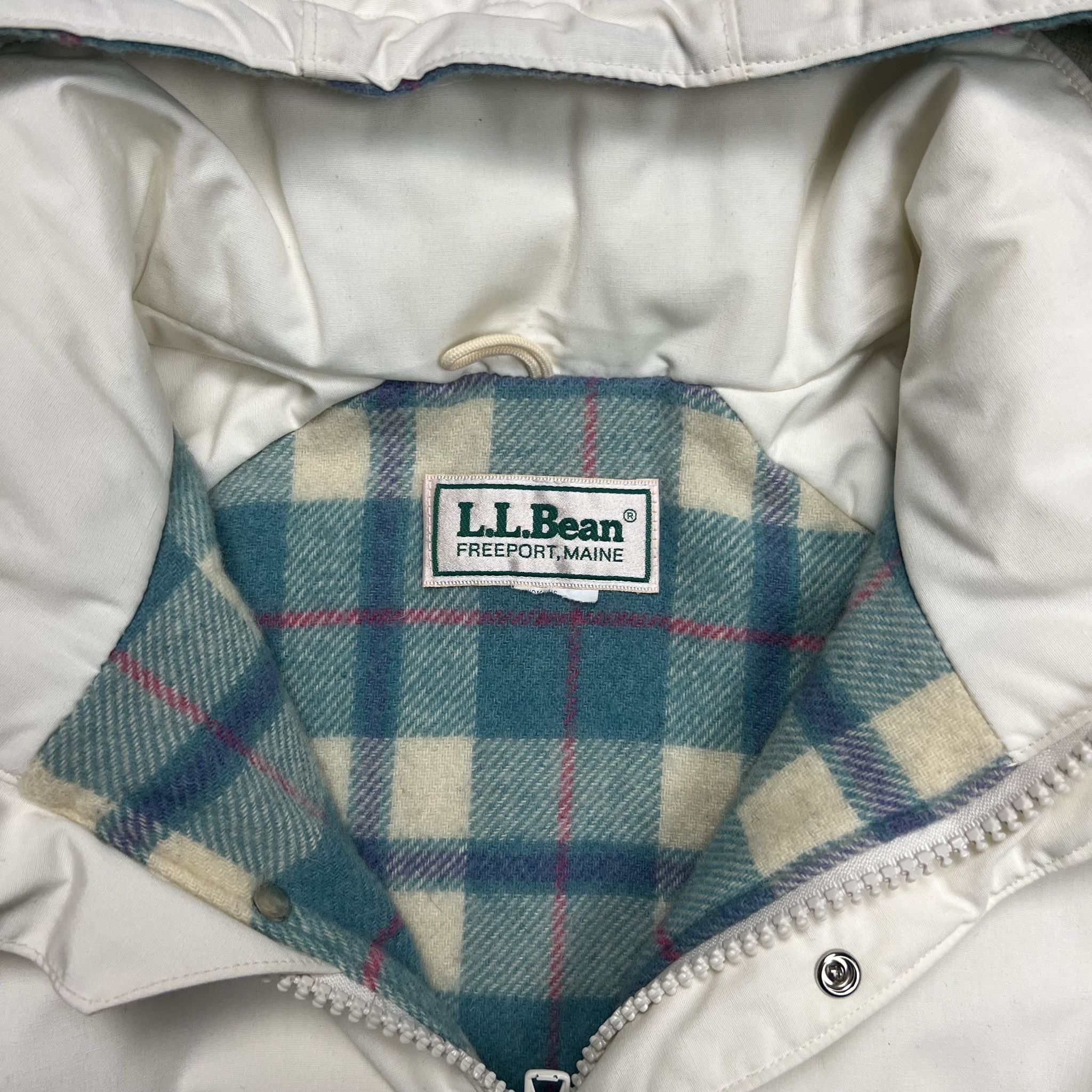 L.L. Bean L.L. Bean Blanket Lined Hooded Parka Jacket - Size XL Size XL / US 12-14 / IT 48-50 - 3 Thumbnail