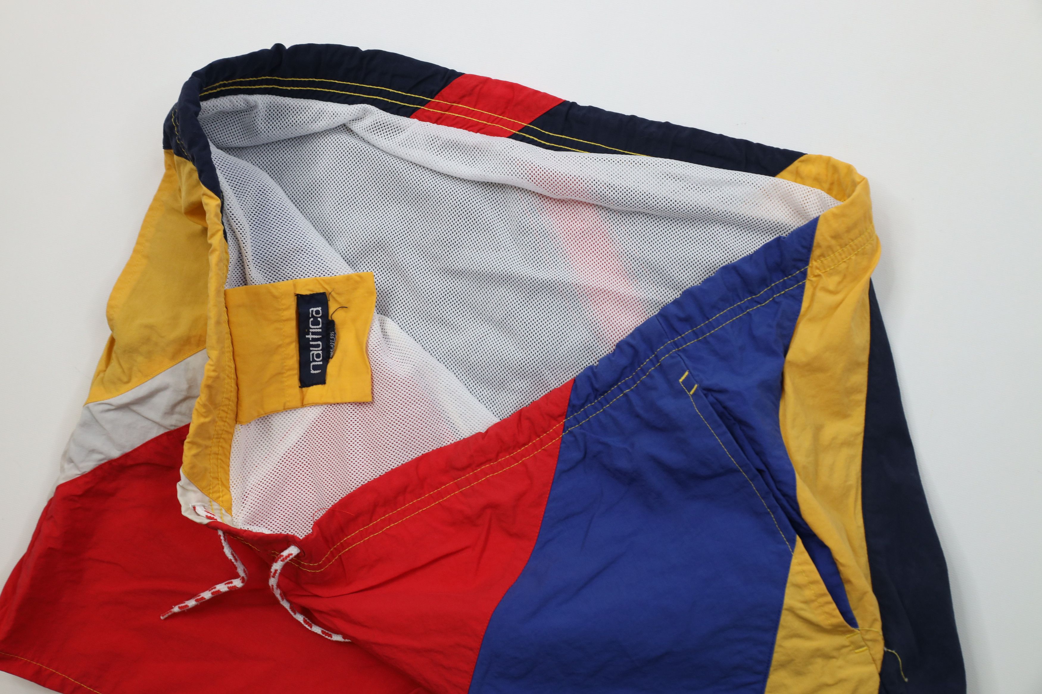 Nautica AS IS Vintage 90s Nautica Block Lined Shorts Swim Trunks Size US 38 / EU 54 - 6 Thumbnail