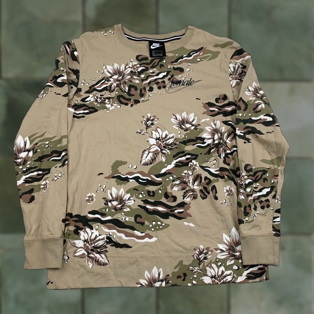 Nike Nike Womens Long Sleeve Shirt S Brown Floral The Force Is Female Sports Size S / US 4 / IT 40 - 1 Thumbnail