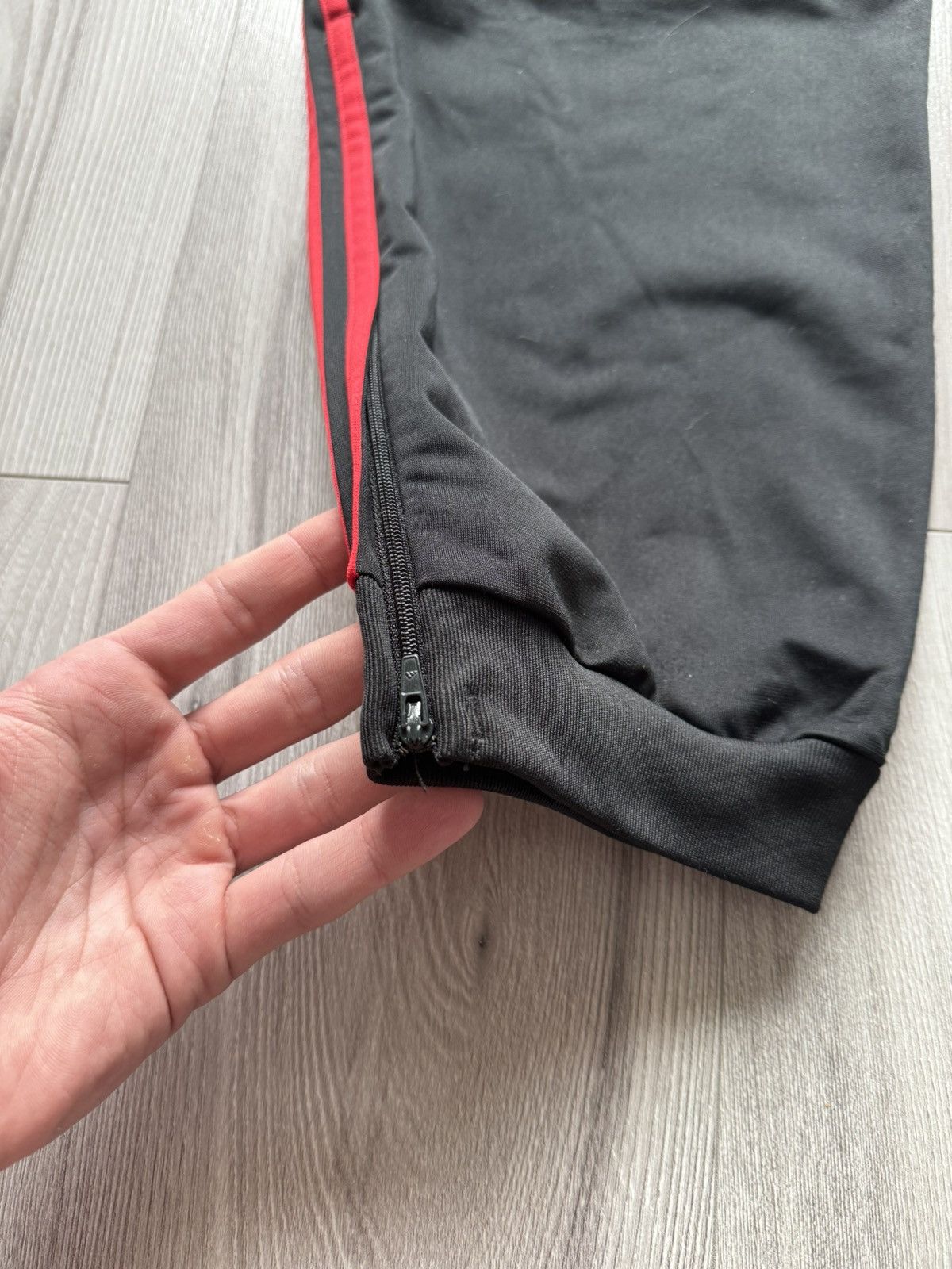 Adidas Milan Adidas football pants sweatpants UCL vintage Size US 42 / EU 58 - 6 Thumbnail
