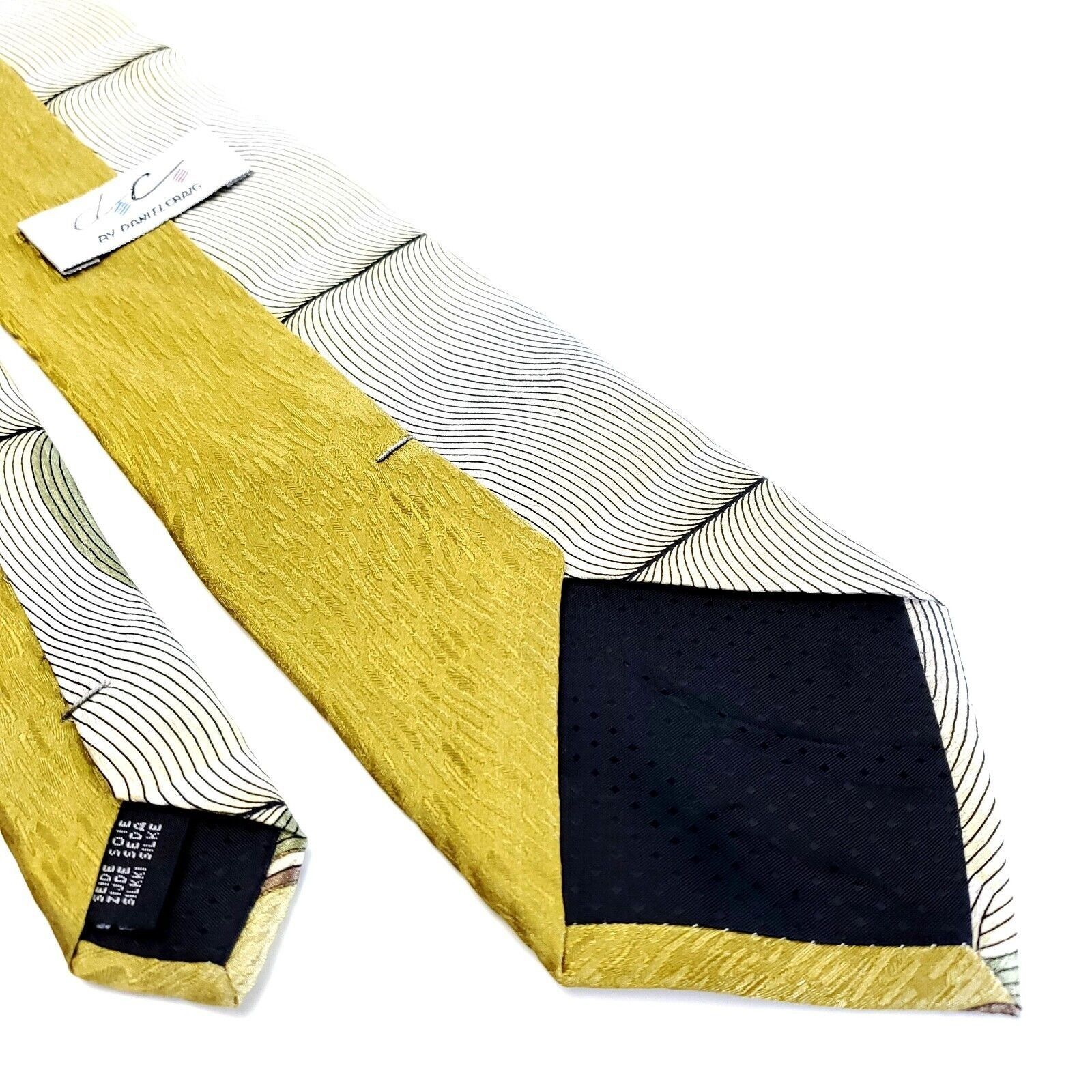 Designer Daniel Craig Yellow Ribbon Abstract Print Silk Tie Size ONE SIZE - 5 Thumbnail