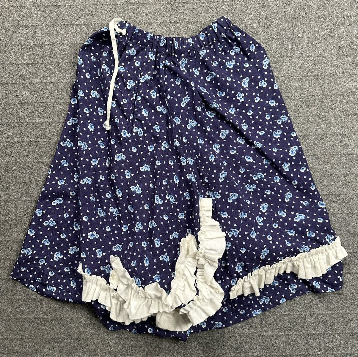 Comme des Garcons Comme Des Garcons - 2021 Floral Print Frill Decorative Patch Size 28" / US 6 / IT 42 - 2 Thumbnail