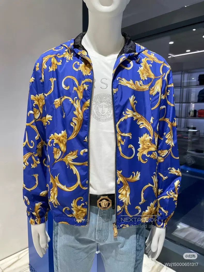 Versace Versace Baroque print blue hooded jacket Size US XL / EU 56 / 4 - 4 Thumbnail