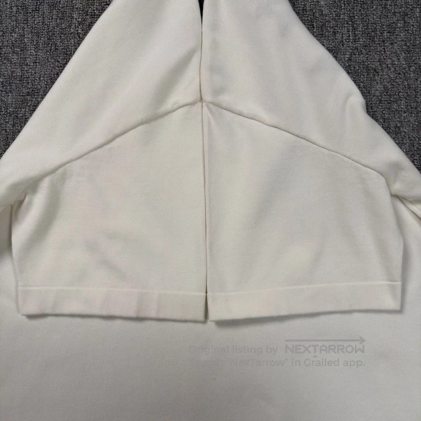 Louis Vuitton LV Cartoon Airplane White Knit Short-Sleeve. Size US M / EU 48-50 / 2 - 6 Thumbnail