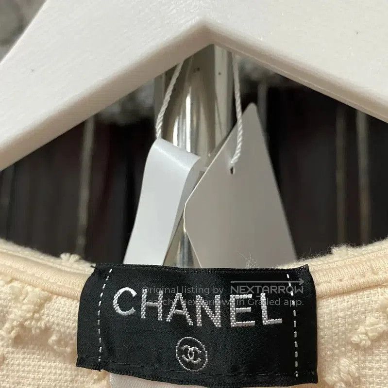 Chanel Chanel Summer Sleeveless Dress in Beige . Size XXS / US 00 / IT 34 - 6 Thumbnail