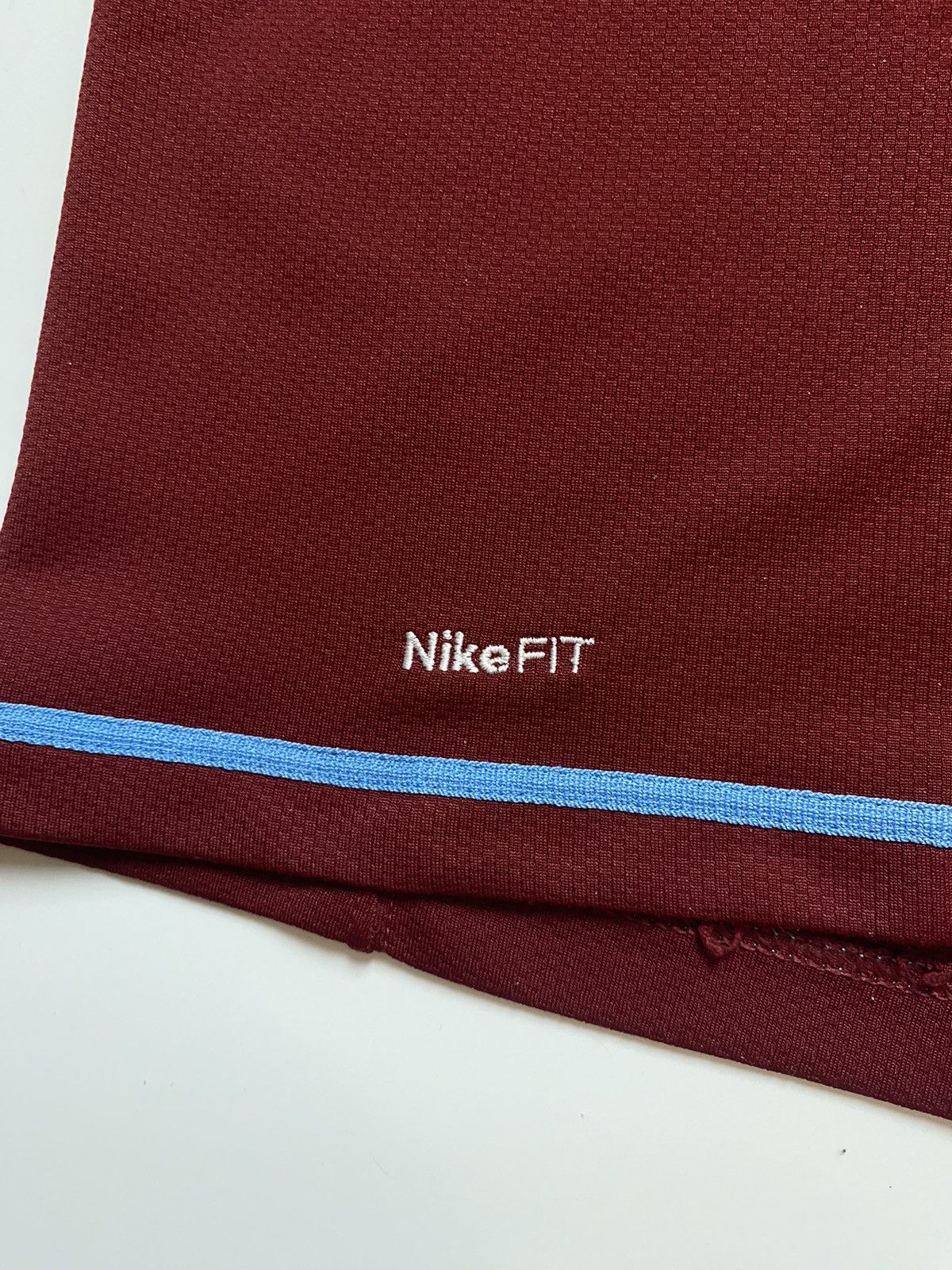 Nike Nike Aston Villa 2007/2008 vintage jersey football t shirt Size US XL / EU 56 / 4 - 5 Thumbnail
