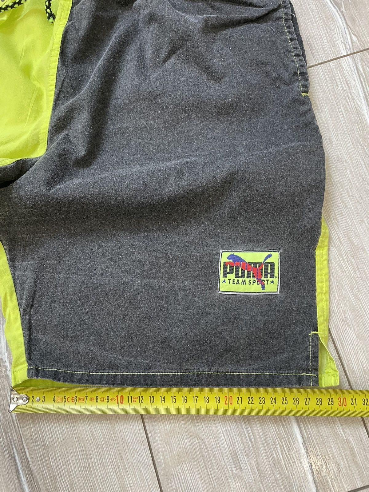 Puma × Vintage Very vintage rare puma team sport shorts Size US 36 / EU 52 - 12 Thumbnail