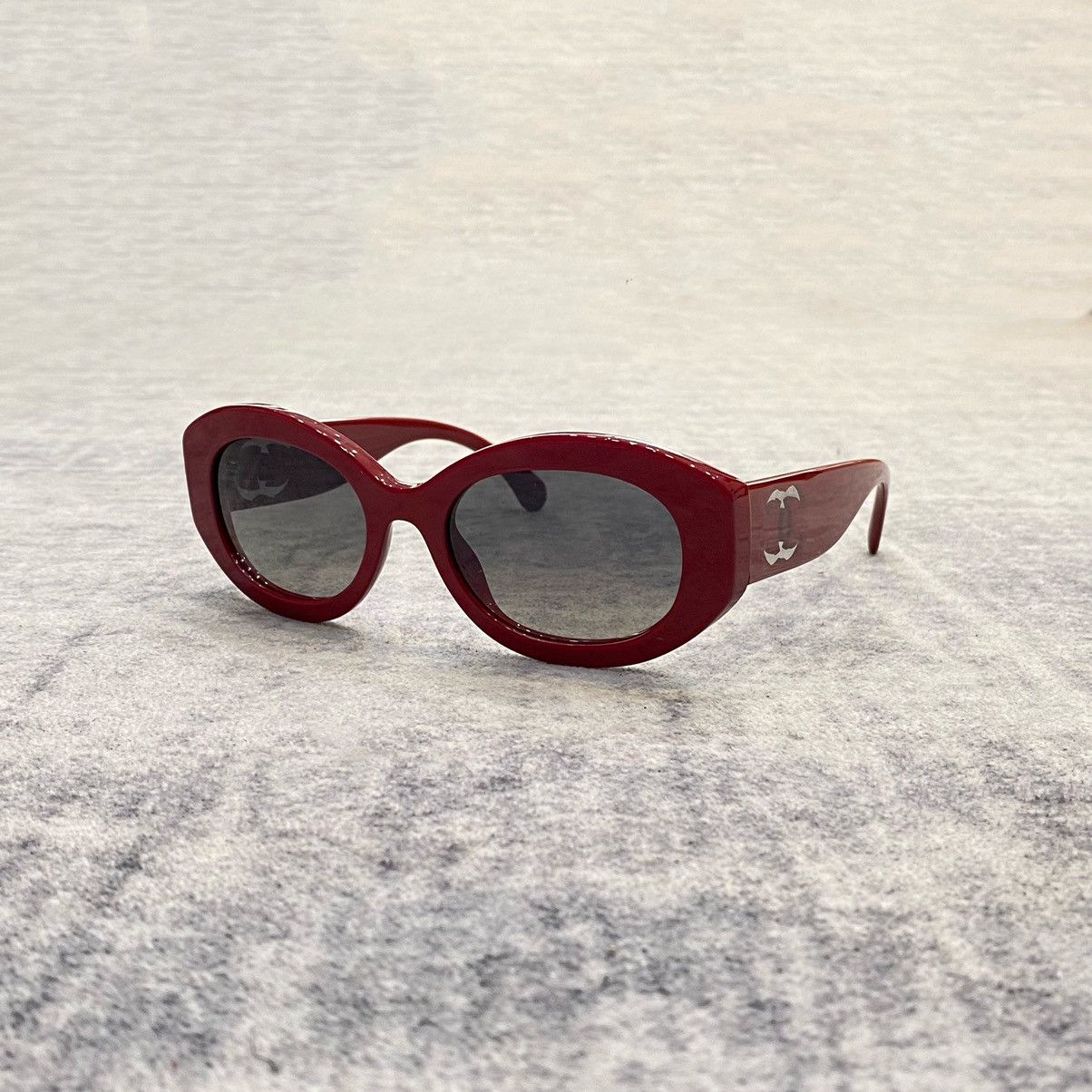 Chanel CHANEL 0CH5528 175971 RED GREY Size ONE SIZE - 1 Thumbnail