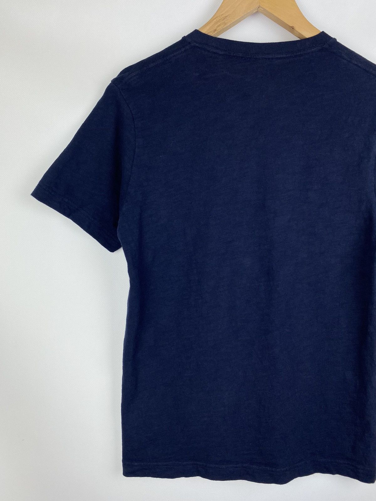 Uniqlo Uniqlo Hokusai Blue men’s short sleeve t shirt size Xs Size US XS / EU 42 / 0 - 11 Thumbnail