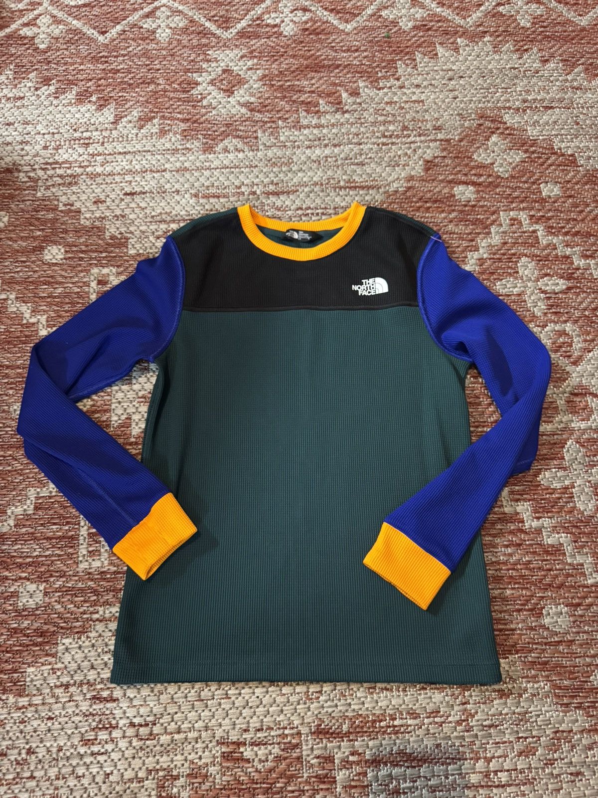 The North Face The Northface Boys Shirt Mutiple Color thermal Sz L Size US XXS / EU 40 - 1 Thumbnail