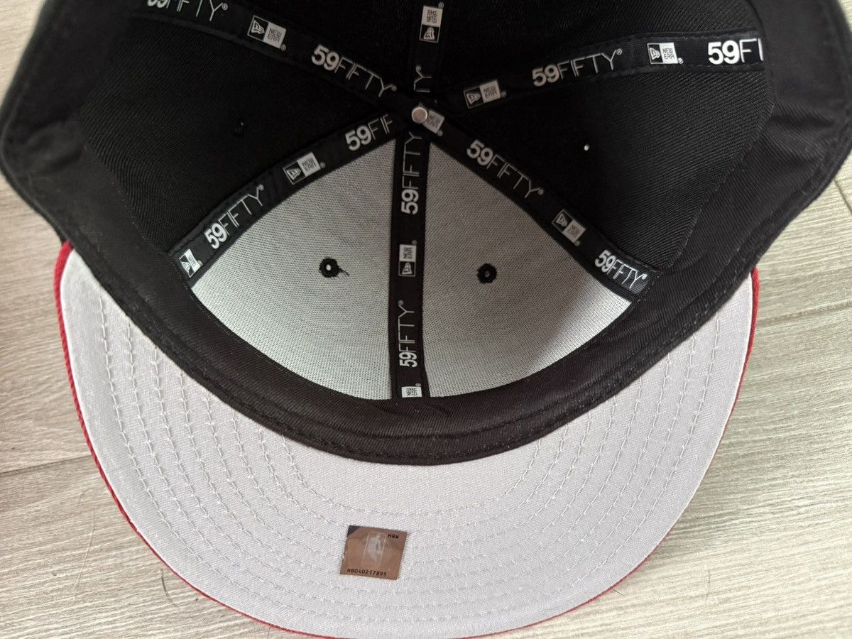 New Era Miami Heat New Era 59FIFTY 2 Tone Black Red Fitted Sz 7 3/8 Size ONE SIZE - 9 Thumbnail