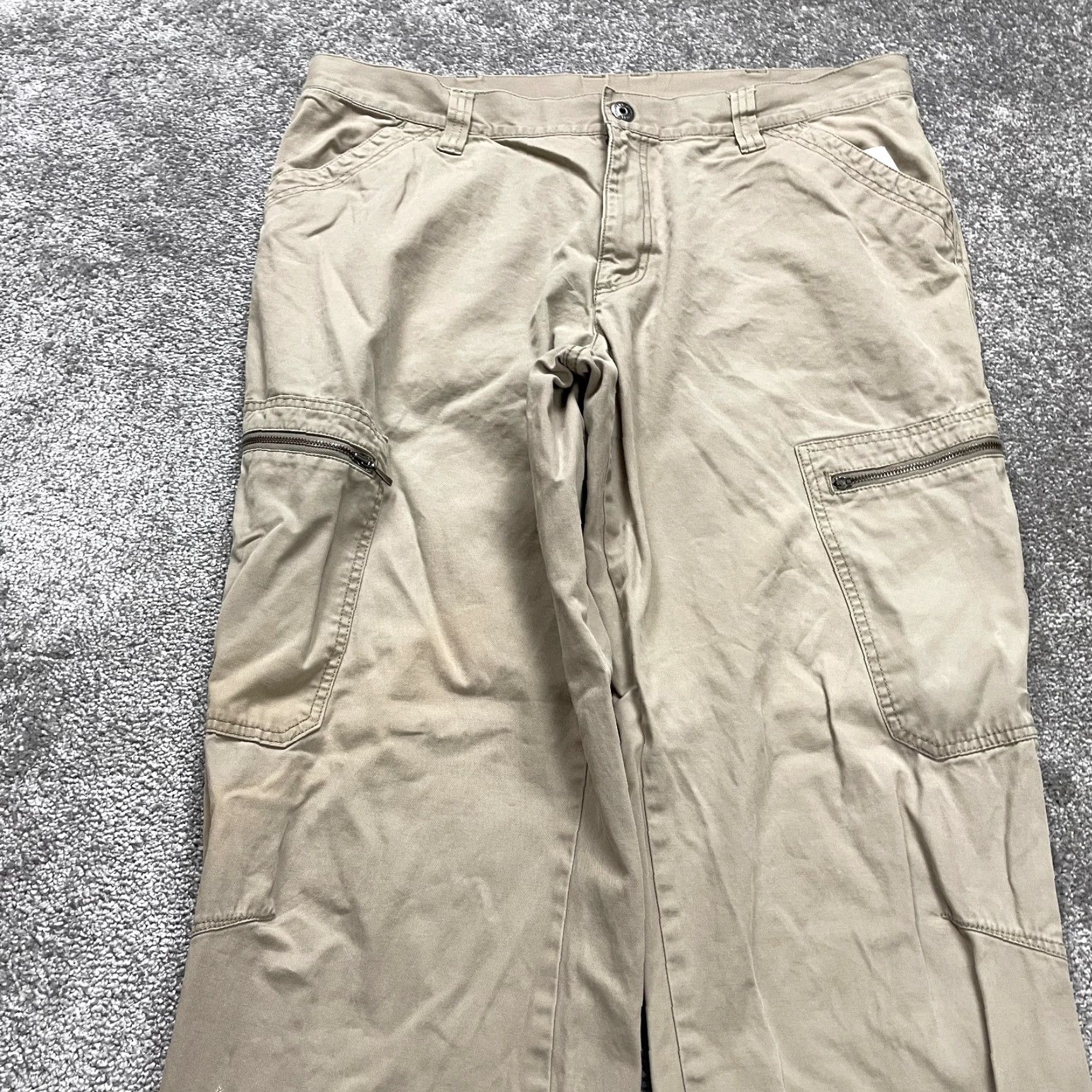 Vintage VINTAGE Columbia Cargo Pants Men 38 Brown Cotton Straight Leg Flat Front Casual Workwear Size US 38 / EU 54 - 5 Thumbnail