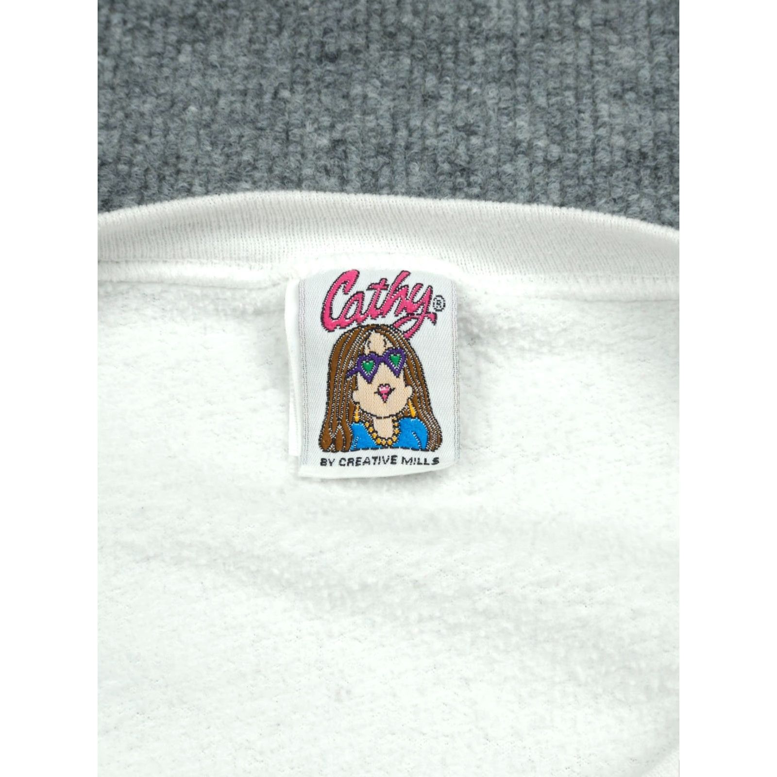 Vintage VINTAGE Cathy Christmas Crewneck Sweatshirt 3X White Women Pullover Winter Long Sleeve Crew Neck Cartoon Size XXL / US 16-18 / IT 52-54 - 7 Thumbnail
