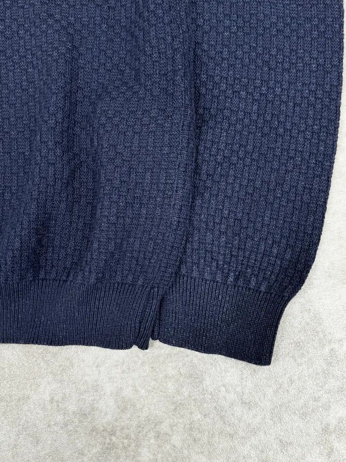 Emporio Armani AW2021 Emporio Armani Navy Textured Wool Sweater Size US S / EU 44-46 / 1 - 7 Thumbnail
