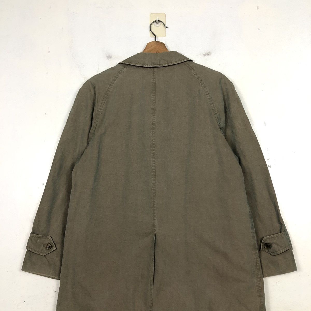 Burberry 💥VINTAGE TRENCH COAT LONG JACKET BURBERRYS MADE IN ENGLAND Size US M / EU 48-50 / 2 - 12 Thumbnail