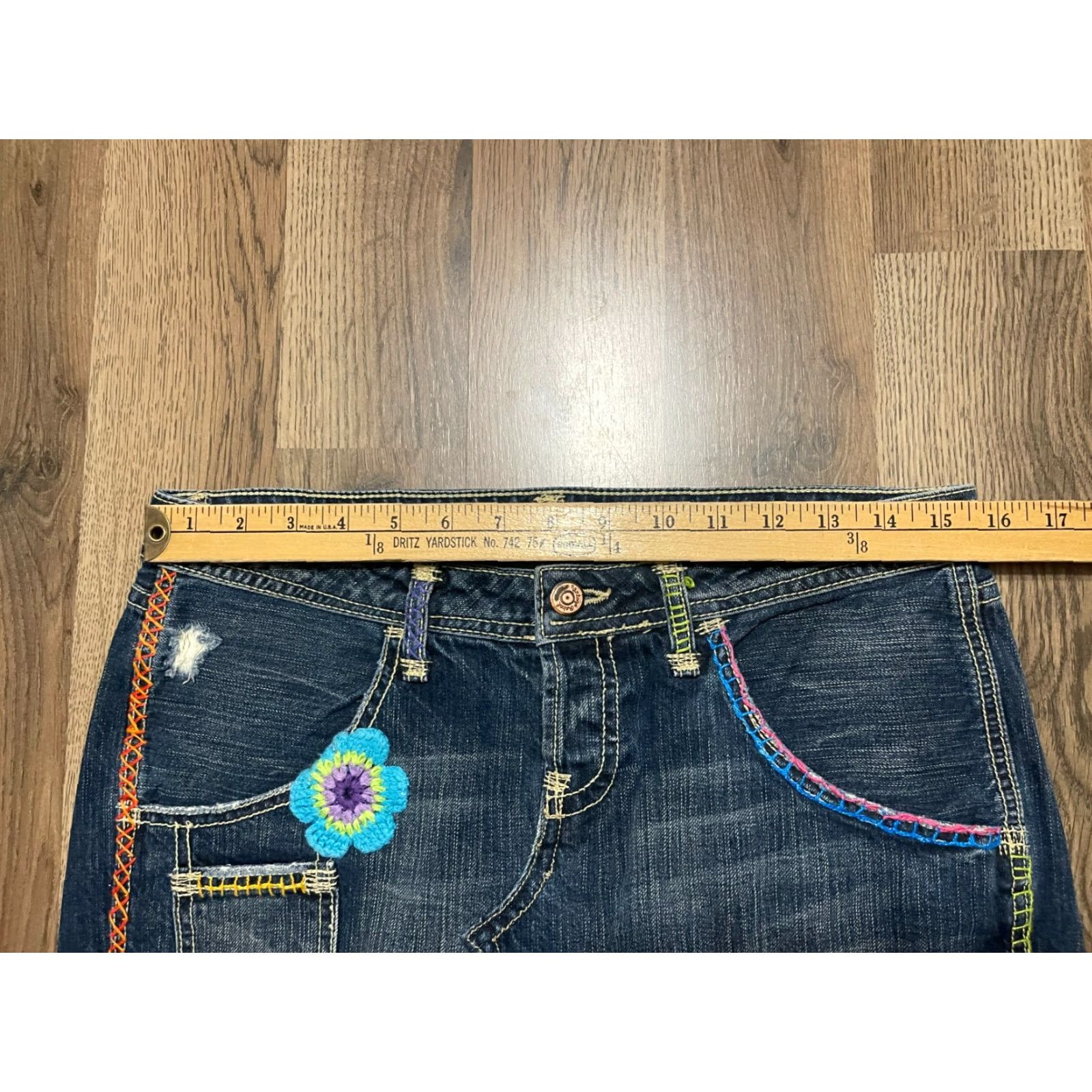 Vintage VINTAGE Rebel Skirt Women 29 Blue Denim Mini Pockets Raw Hem Short Size 29, Regular Skirt Womens Size 29" - 5 Thumbnail