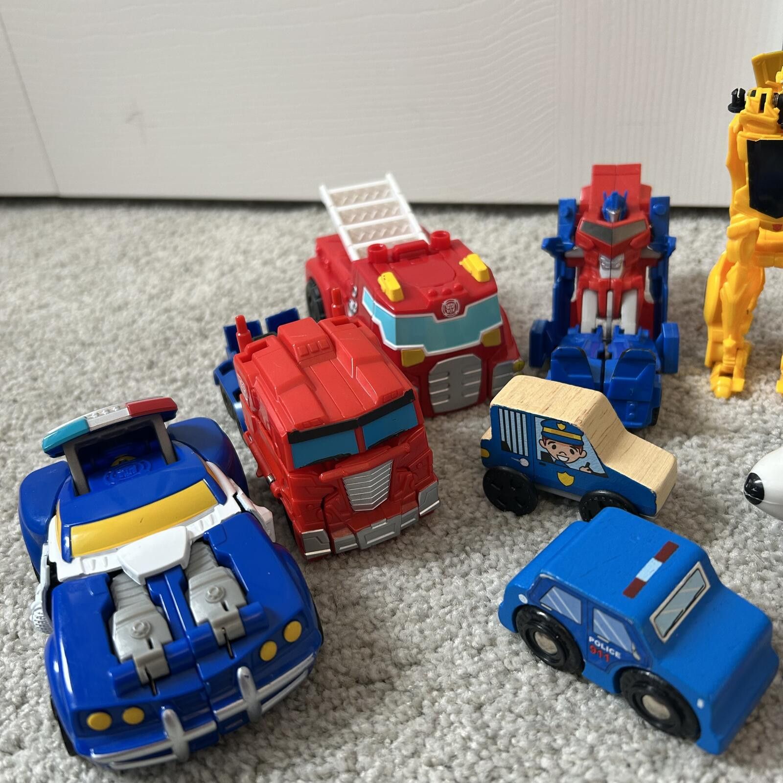 Transformers 10 Toy Lot,6 TRANSFORMERS,4 misc toys; cars,plane,helicopter Size ONE SIZE - 2 Thumbnail