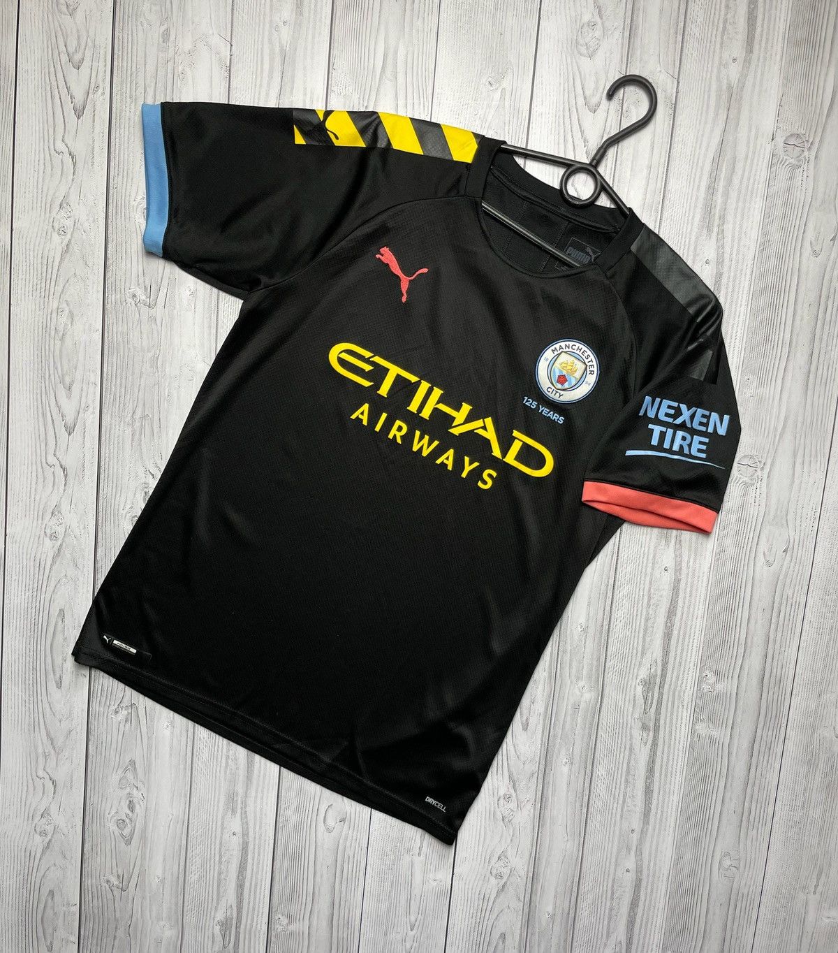 Puma × Vintage Vintage puma Manchester City soccer jersey black size M Size US M / EU 48-50 / 2 - 1 Thumbnail