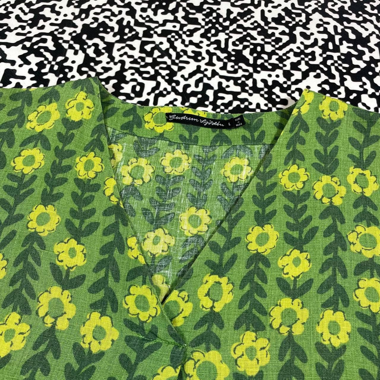 Gudrun Sjoden Vintage Y2K Gudrun Sjoden Floral Flower Boxy Blouses Shirt Size L / US 10 / IT 46 - 12 Thumbnail