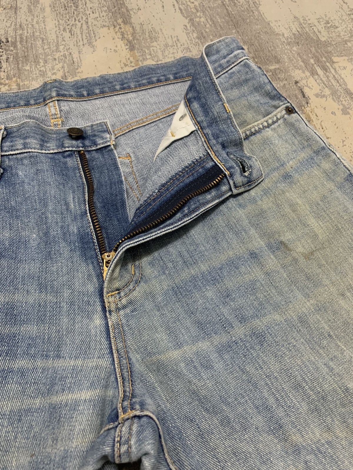 Edwin Vintage EDWIN 403 Distressed Ripped Denim Jeans 35x29.5 Size US 35 - 7 Thumbnail