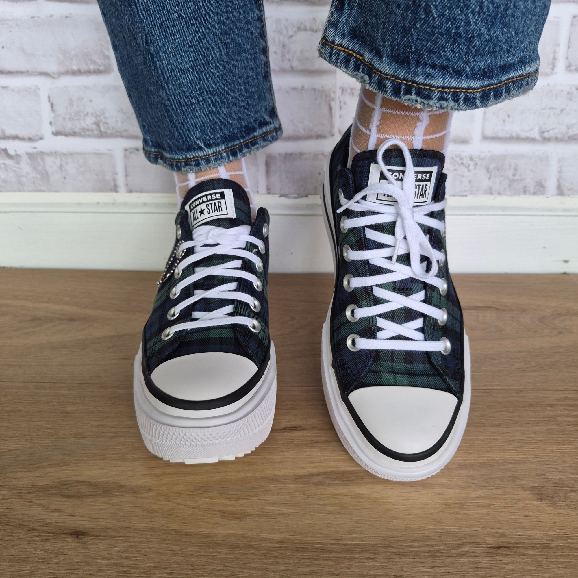 Converse ⭐Converse Lift Double Stack Platform Plaid 9.5 Women Shoes S Size US 9.5 / IT 39.5 - 4 Thumbnail