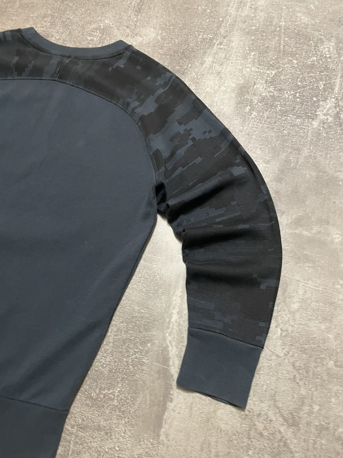 Diesel Vintage Diesel Sweatshirt Crewneck Size US S / EU 44-46 / 1 - 15 Thumbnail