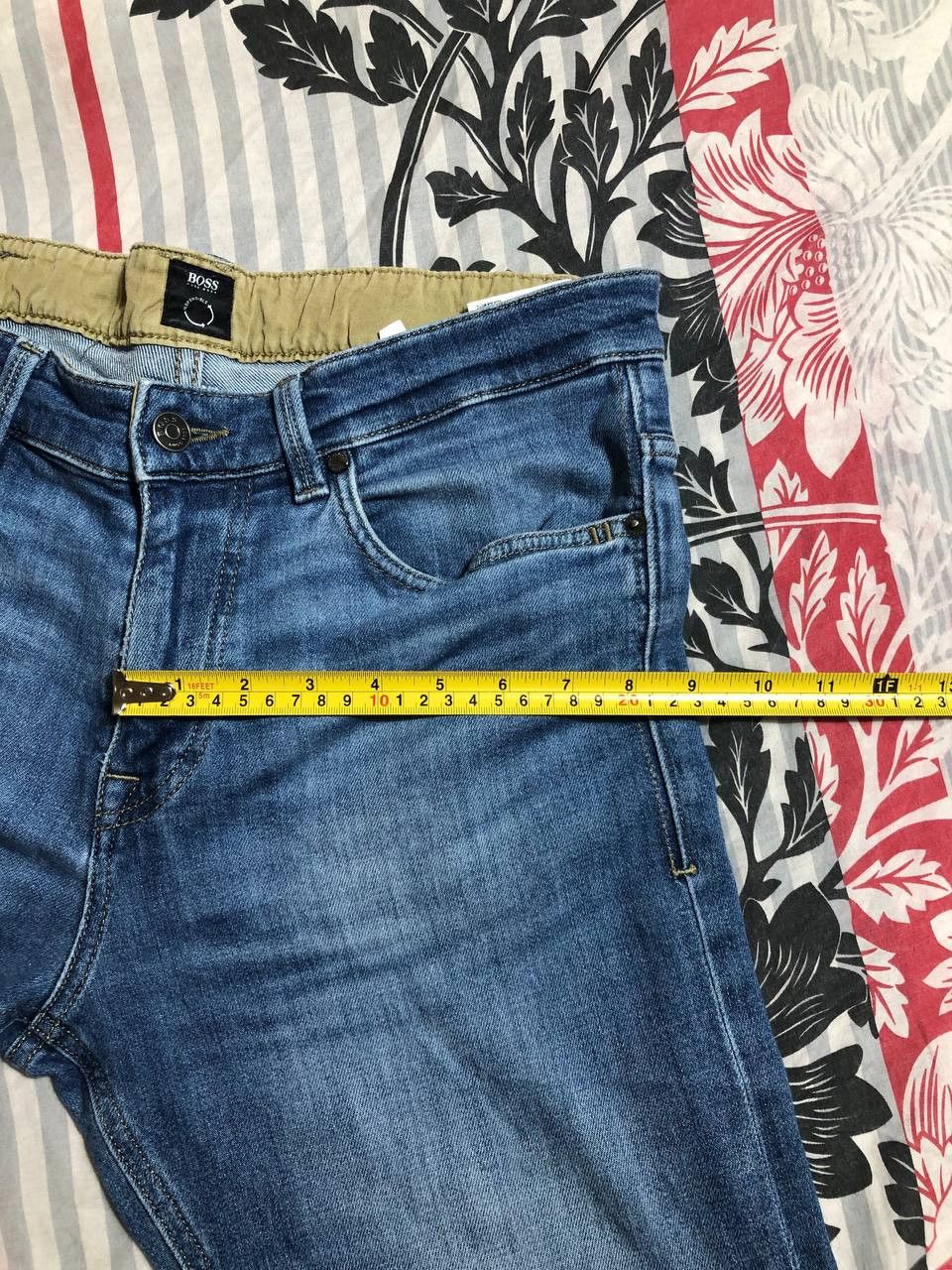 Hugo Boss × Japanese Brand Crazy Crash Dirty Baggy Faded Jean Japan Avant Garde Style Size US 32 / EU 48 - 2 Thumbnail