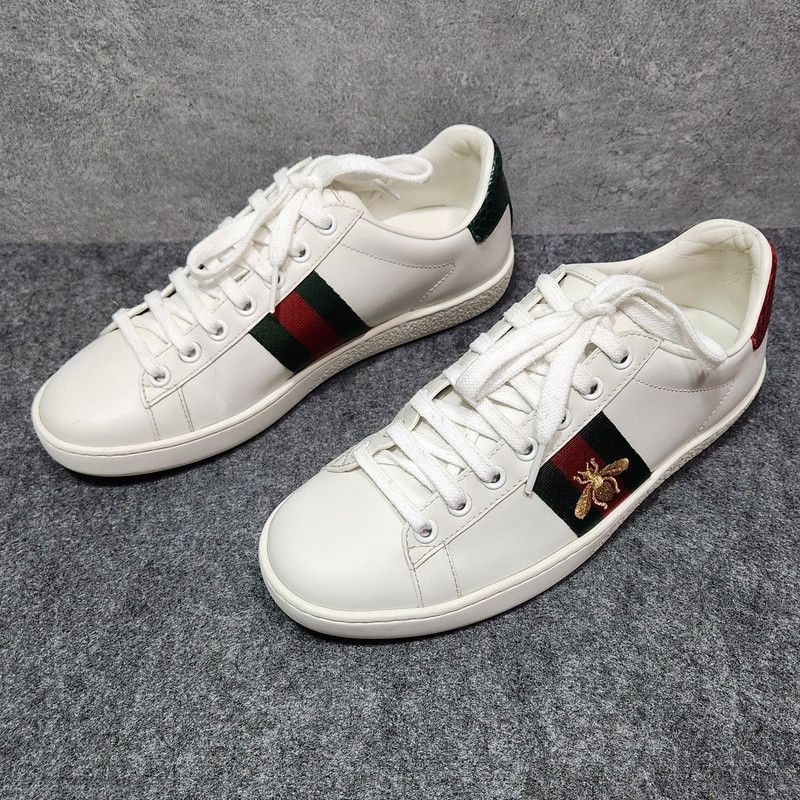 Gucci Gucci Ace Leather Sneakers with Bee Design 0079 Size US 6 / IT 36 - 1 Thumbnail