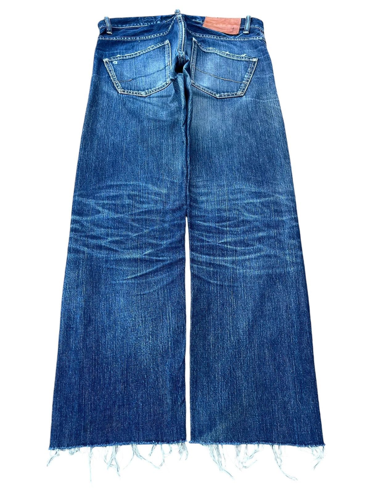 Designer × Nepenthes × URBAN RESEARCH DOORS Vintage Urban Research Blue Monark Frayed Leg Straight Jeans Size US 32 / EU 48 - 2 Thumbnail
