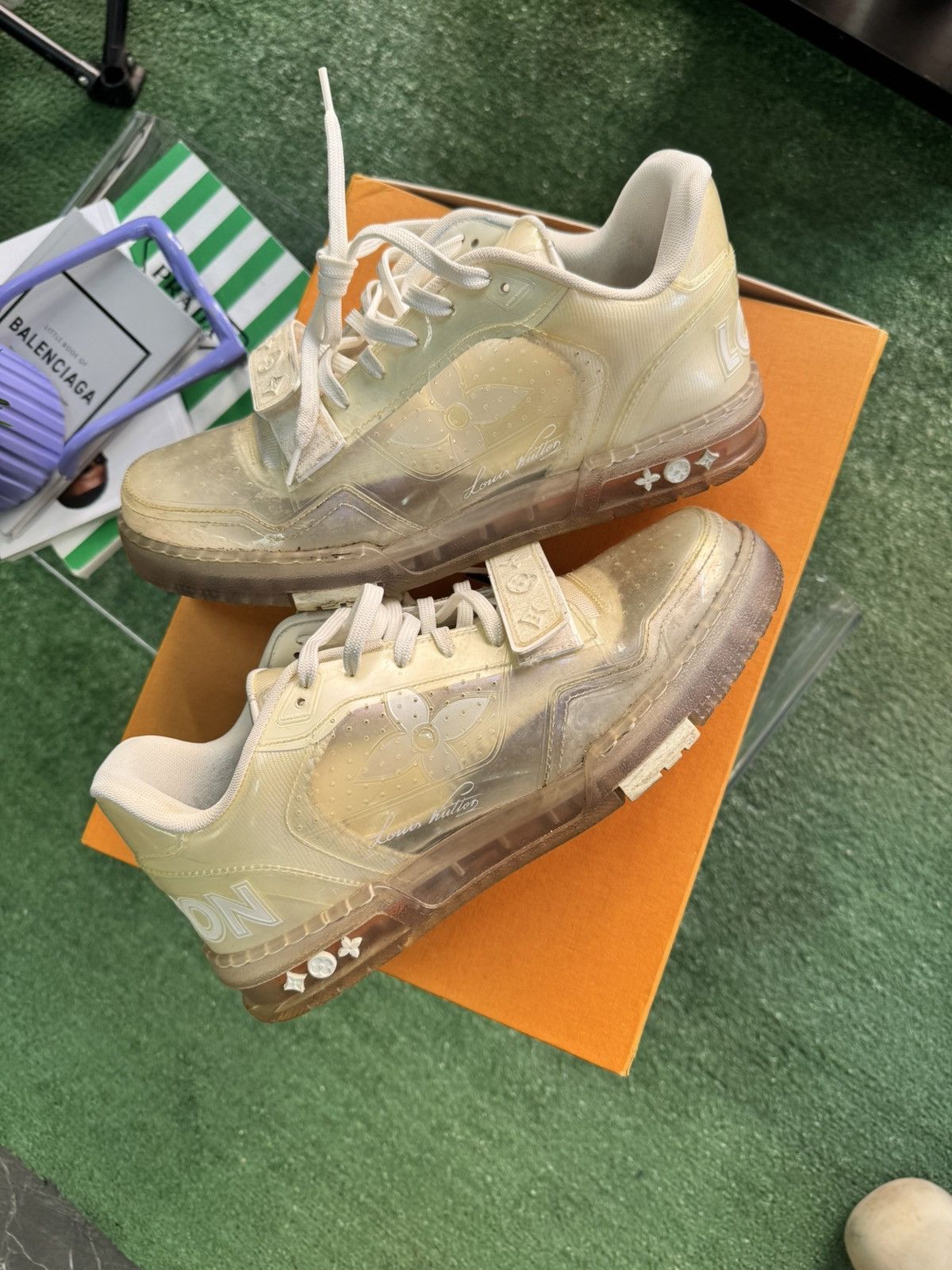 Louis Vuitton * Rare *Louis Vuitton Trainer “ Clear White “ Size US 7.5 / EU 40-41 - 1 Thumbnail