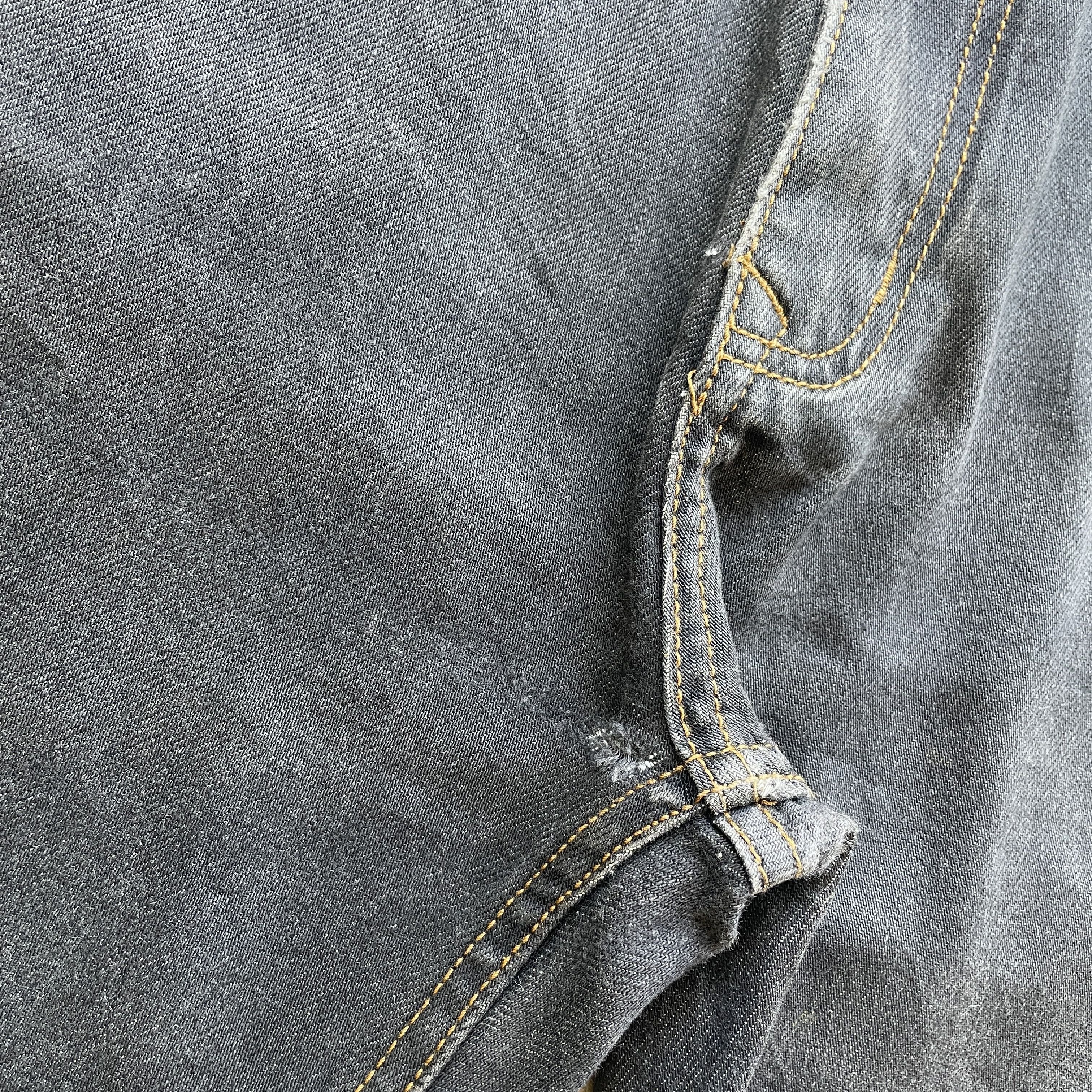 Japanese Brand VINTAGE JAPANESE JEANS BLACK FADED DENIM PANTS W42 Size US 42 / EU 58 - 8 Thumbnail