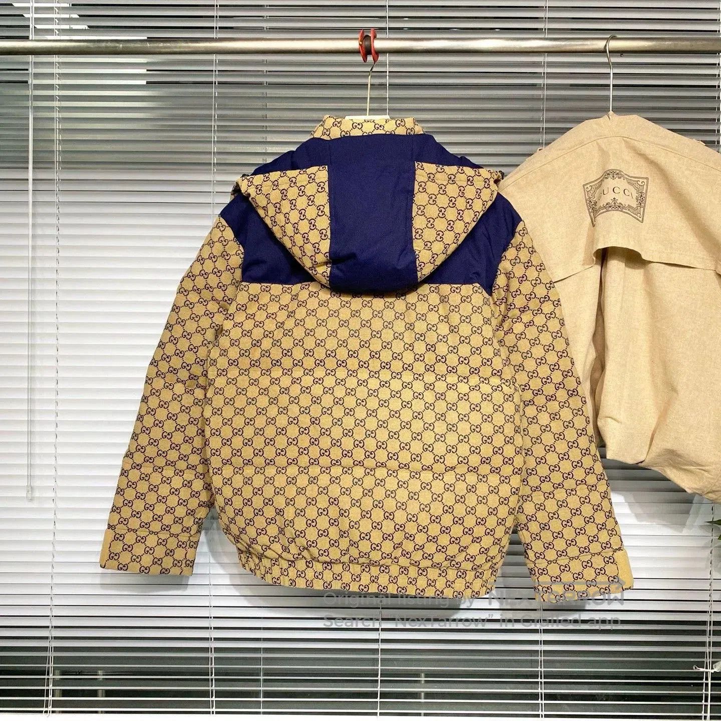 Gucci gucci brown down jacket with detachable hood. Size US L / EU 52-54 / 3 - 2 Thumbnail