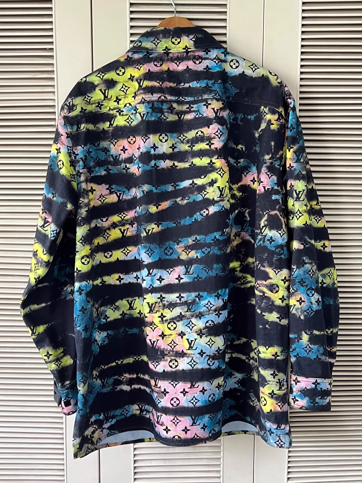 Louis Vuitton Louis Vuitton Color Laser Monogram Denim Shirt Jkt S Unisex Size US M / EU 48-50 / 2 - 2 Thumbnail