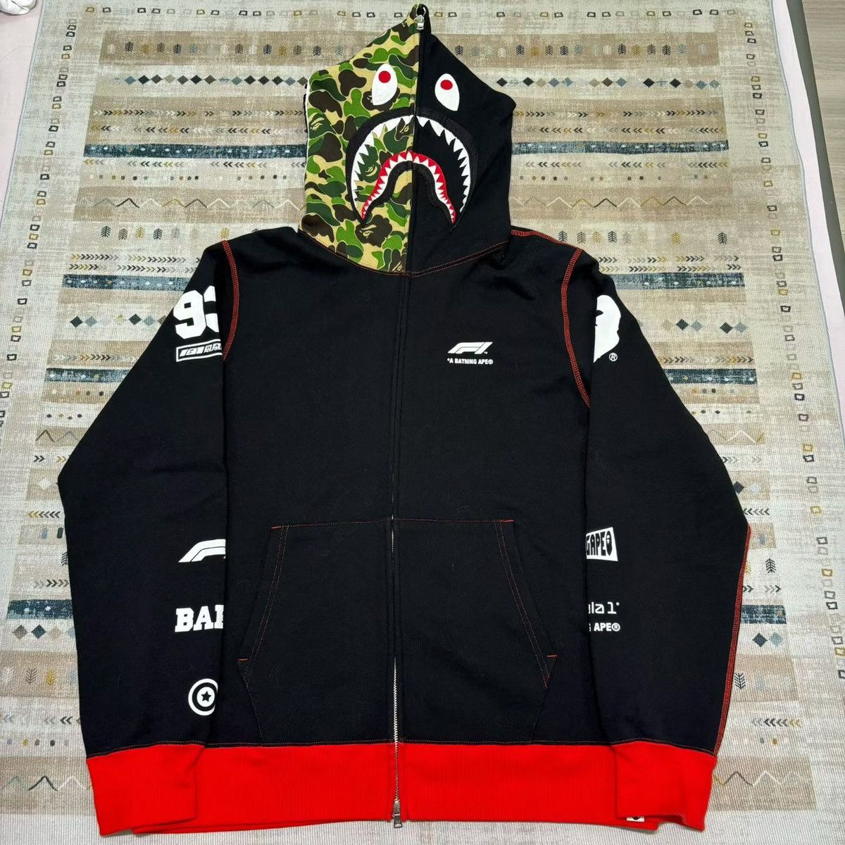 Bape BAPE F1 CAMO FULL ZIP HOODIE Size US XXL / EU 58 / 5 - 1 Thumbnail